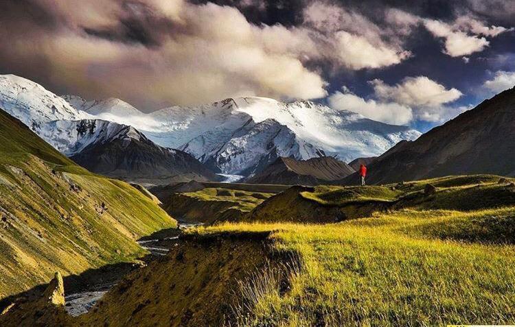 Pamir Nomad Yurt Camp Hotel Kara-Kavak Екстериор снимка